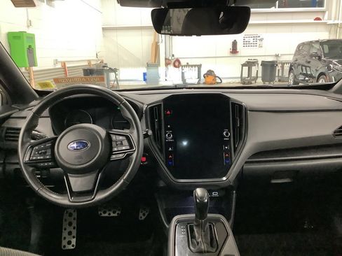 Used 2024 Subaru Crosstrek 2.5i Sport AWD/4WD image 6