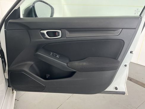 Used 2023 Honda Civic LX image 29