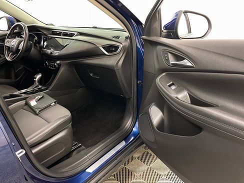 Used 2023 Buick Encore GX Preferred w/ Cold Weather Comfort Package FWD image 32