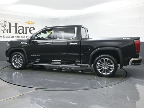 Used 2023 GMC Sierra 1500 SLT w/ SLT Premium Plus Package AWD/4WD image 50