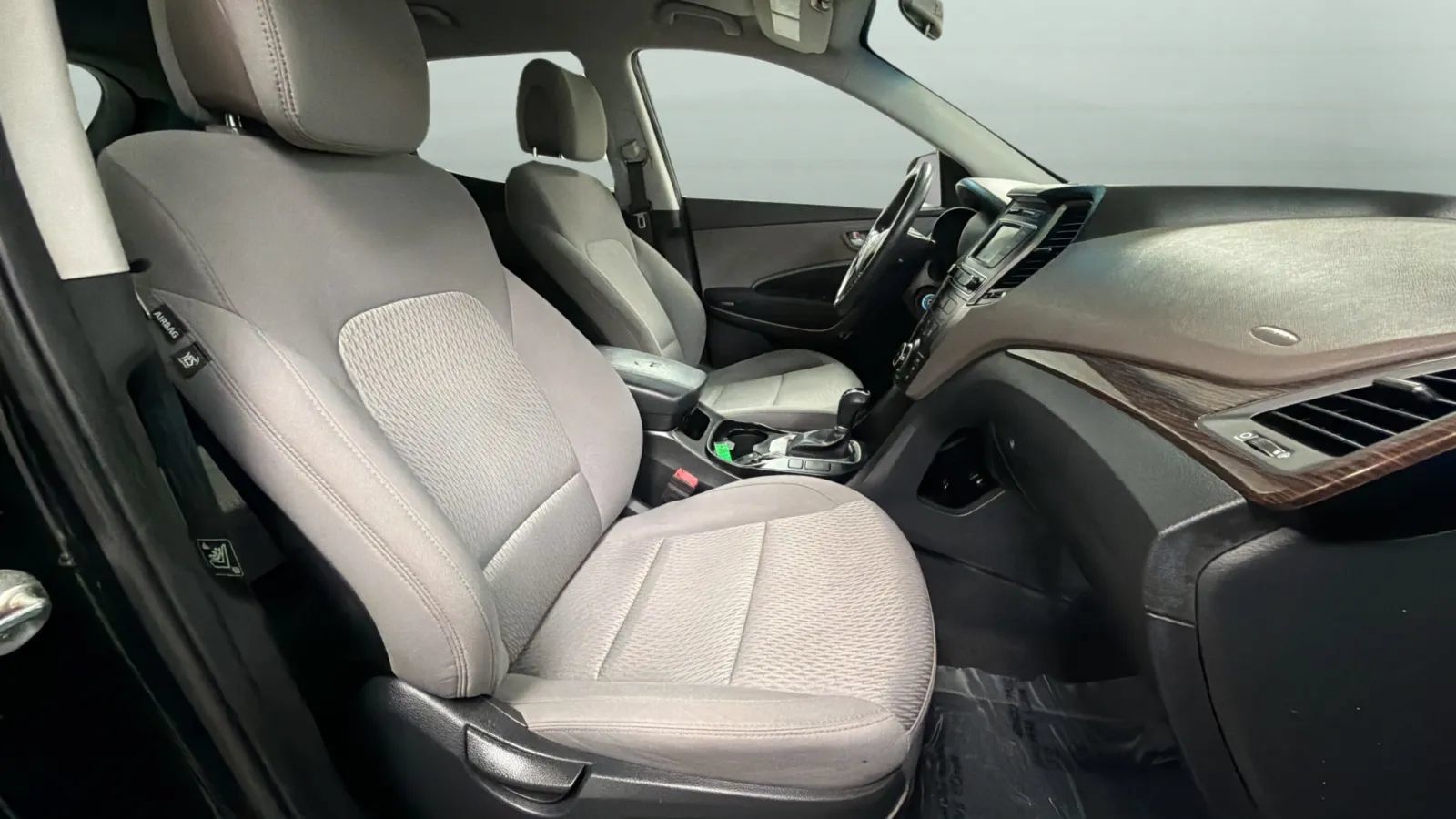 Used 2018 Hyundai Santa Fe Sport FWD image 20