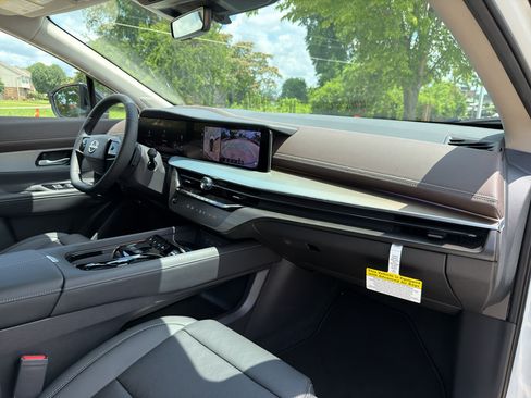 New 2026 Nissan Murano Platinum w/ Cargo Package AWD/4WD image 22