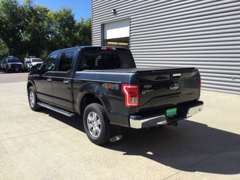 Used 2015 Ford F150 XLT w/ Equipment Group 302A Luxury image 6