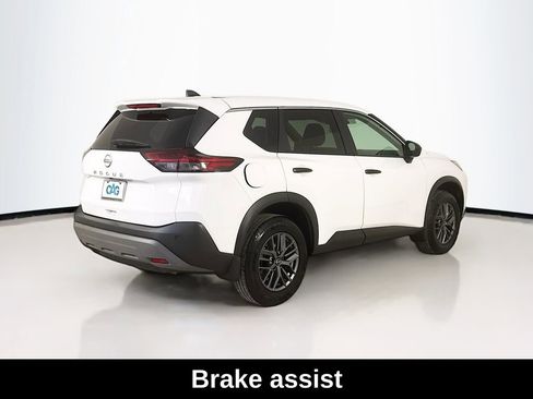 Used 2023 Nissan Rogue S FWD image 7