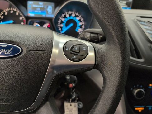 Used 2016 Ford Escape SE FWD image 33