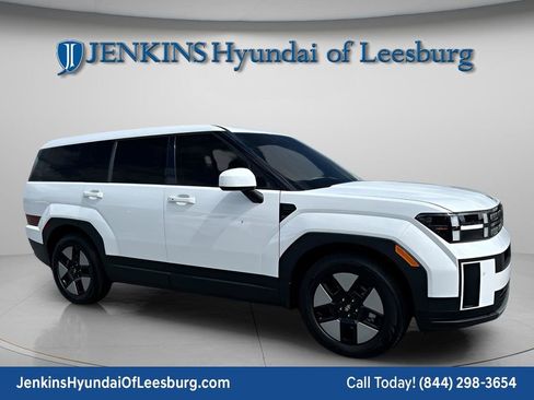 New 2026 Hyundai Santa Fe SE image 1