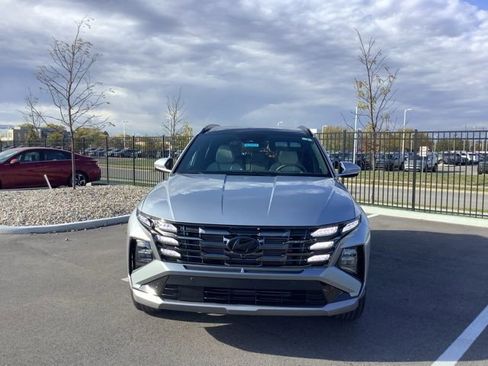 New 2025 Hyundai Tucson Limited image 2