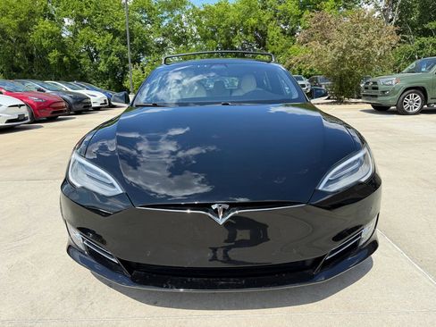 Used 2020 Tesla Model S Long Range Plus AWD/4WD image 2