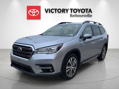 Used 2022 Subaru Ascent Limited w/ Technology Package image 5