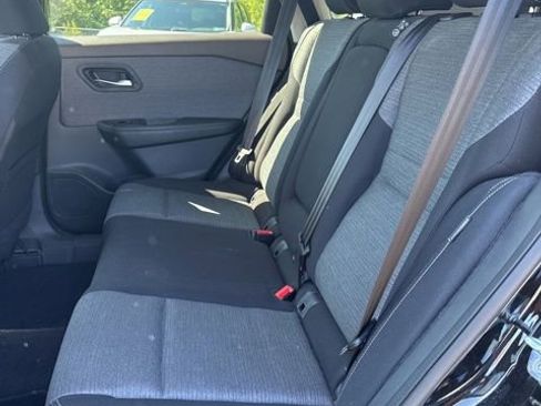 Used 2021 Nissan Rogue SV AWD/4WD image 10