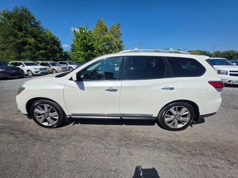 Used 2015 Nissan Pathfinder Platinum AWD/4WD image 8
