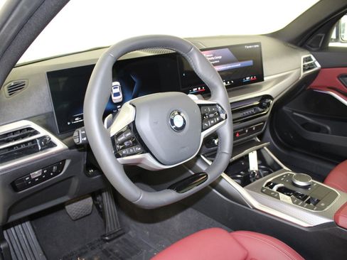 Certified 2025 BMW 330i xDrive Sedan image 4