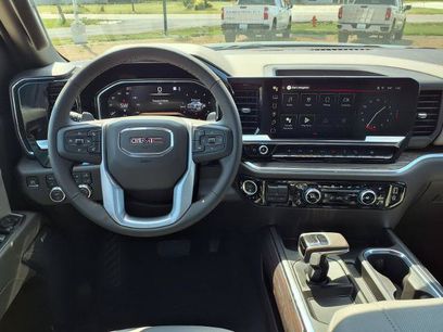New 2026 GMC Sierra 1500 SLT