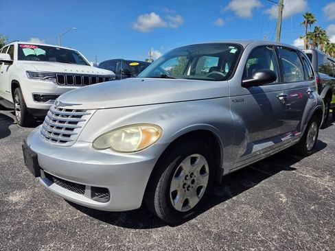 Used 2006 Chrysler PT Cruiser FWD image 3