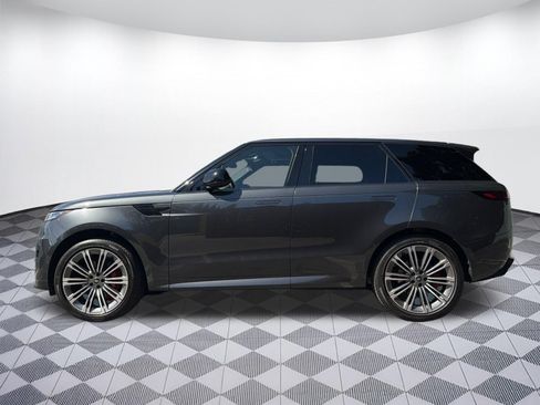 Used 2025 Land Rover Range Rover Sport Dynamic SE AWD/4WD image 2