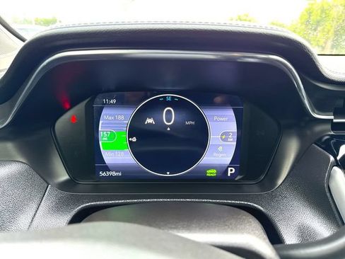 Used 2023 Chevrolet Bolt EUV LT w/ Convenience Package FWD image 11