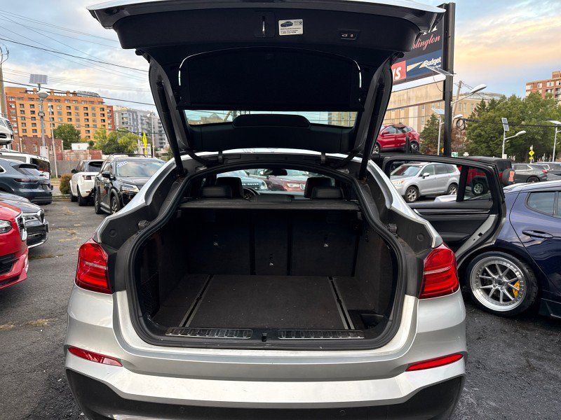 Used 2018 BMW X4 M40i AWD/4WD image 28
