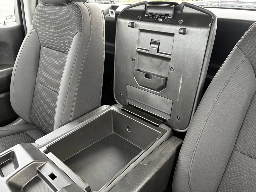 Used 2025 Chevrolet Silverado 1500 W/T RWD image 19