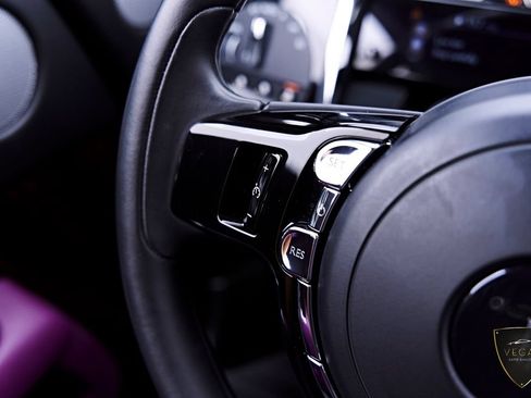 Used 2017 Rolls-Royce Wraith RWD image 64