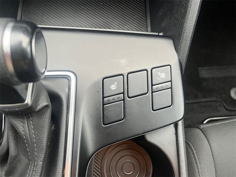 Used 2024 Kia Sportage LX image 12