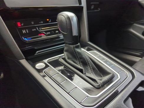 Used 2023 Volkswagen Arteon SEL Premium image 13