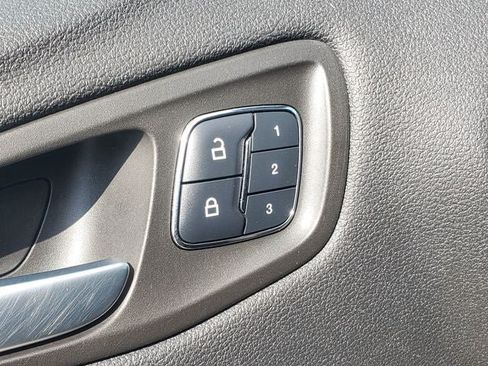 Used 2016 Ford Escape Titanium w/ Canadian Touring Package AWD/4WD image 9