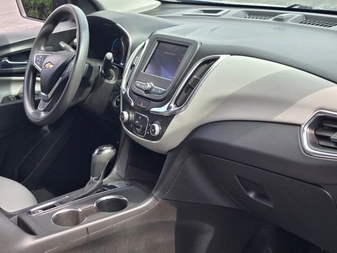 Used 2021 Chevrolet Equinox LT image 7