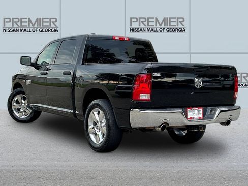 Used 2019 RAM 1500 Tradesman w/ Tradesman SXT Package RWD image 5