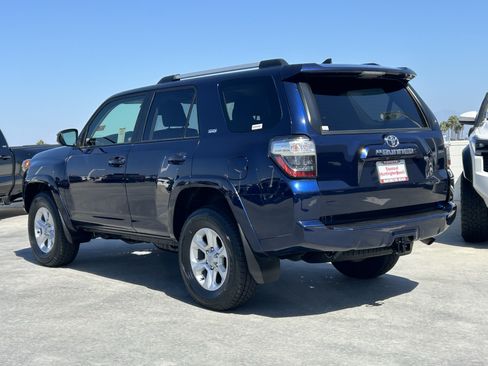 Certified 2024 Toyota 4Runner SR5 AWD/4WD image 5