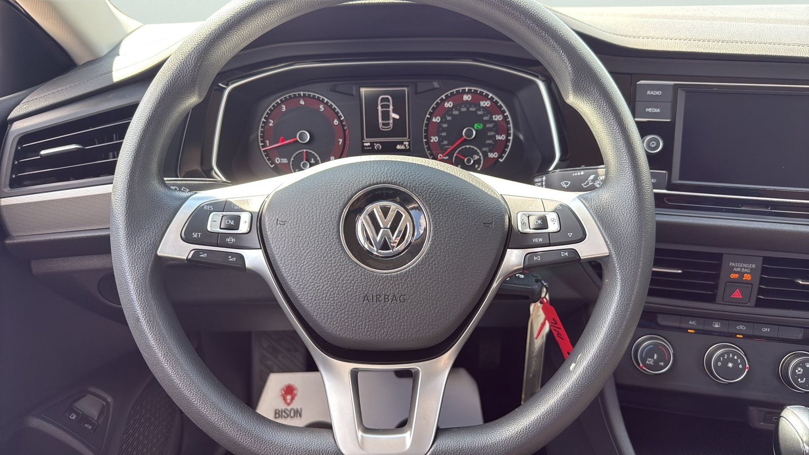Used 2021 Volkswagen Jetta SE FWD image 14