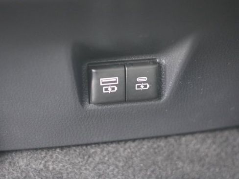 Certified 2025 Toyota Camry LE image 35