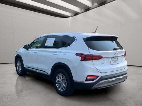 Used 2020 Hyundai Santa Fe SE FWD image 3