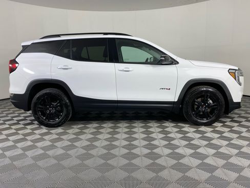 Used 2024 GMC Terrain AT4 w/ Infotainment Package II image 12