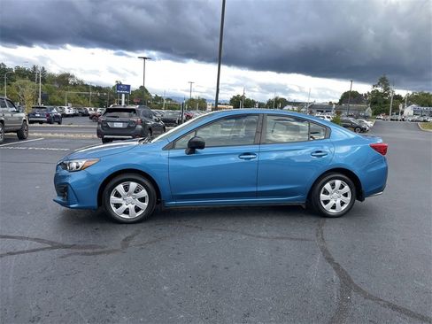 Used 2019 Subaru Impreza 2.0i image 3
