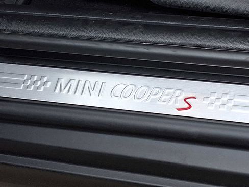 Certified 2024 MINI Cooper S FWD image 29