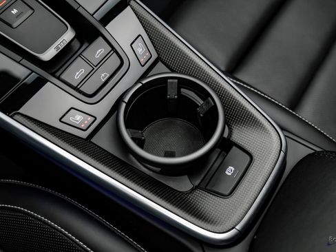 Used 2022 Porsche 911 Turbo S image 62