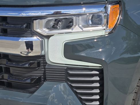 New 2025 Chevrolet Silverado 1500 LT w/ Z71 Off-Road Package image 6