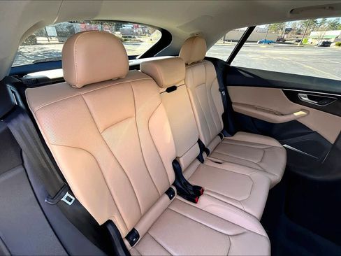 Used 2019 Audi Q8 Premium Plus image 19