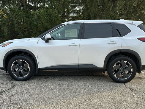 New 2026 Nissan Rogue SV w/ Cold Weather Package image 17