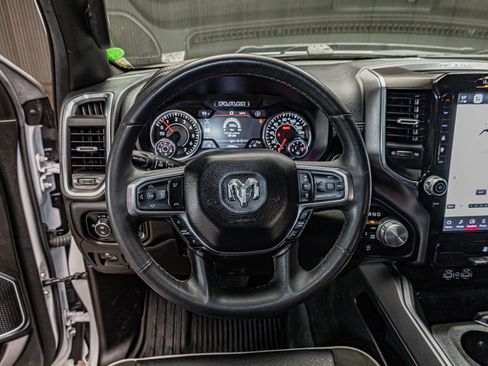 Used 2025 RAM 1500 Laramie w/ Sport Appearance Package AWD/4WD image 18