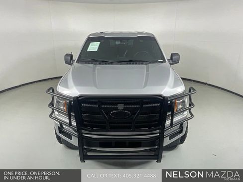 Used 2018 Ford F150 XLT w/ Equipment Group 302A Luxury AWD/4WD image 2