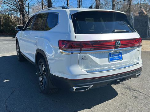 New 2026 Volkswagen Atlas SEL image 4