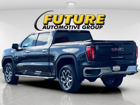 Used 2023 GMC Sierra 1500 SLT w/ SLT Premium Package AWD/4WD image 6