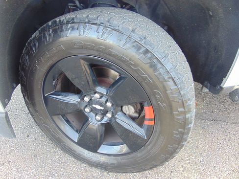 Used 2019 Chevrolet Colorado LT w/ Redline Special Edition image 26