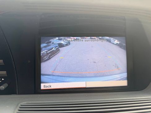 Used 2010 Mercedes-Benz S 550 4MATIC image 22