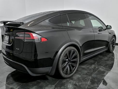 Used 2022 Tesla Model X Plaid AWD/4WD image 10