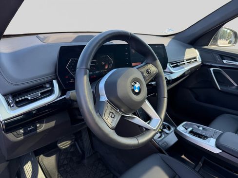 Used 2026 BMW X1 xDrive28i w/ Technology Package AWD/4WD image 11