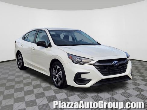 Used 2023 Subaru Legacy image 1