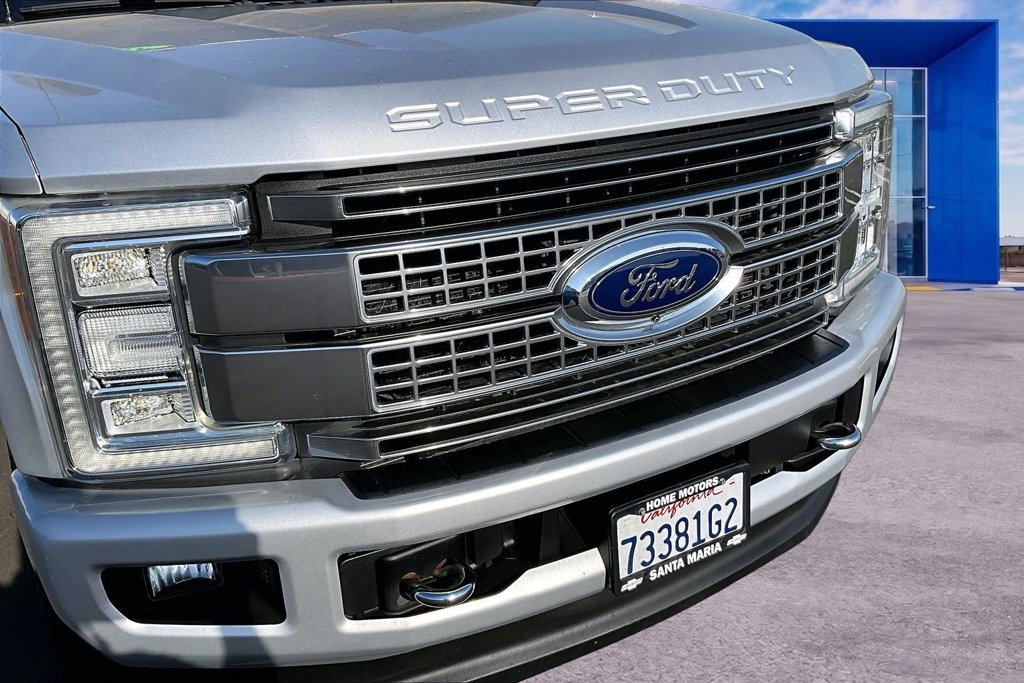Used 2018 Ford F250 Platinum w/ Platinum Ultimate Package AWD/4WD image 26