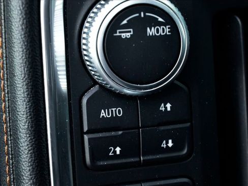 Used 2021 GMC Sierra 1500 AT4 w/ AT4 Premium Package image 28